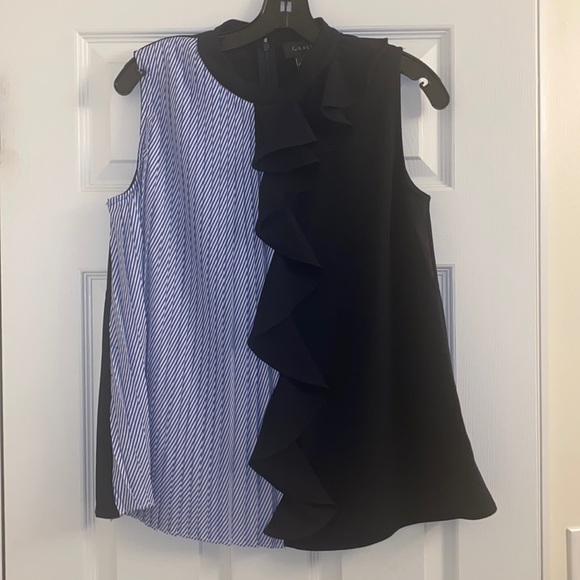 Gracia sleeveless top - Picture 1 of 5